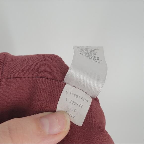 Athleta Antique Burgandy Stash Pocket Salutation Tight Leggings LP - Picture 10 of 10